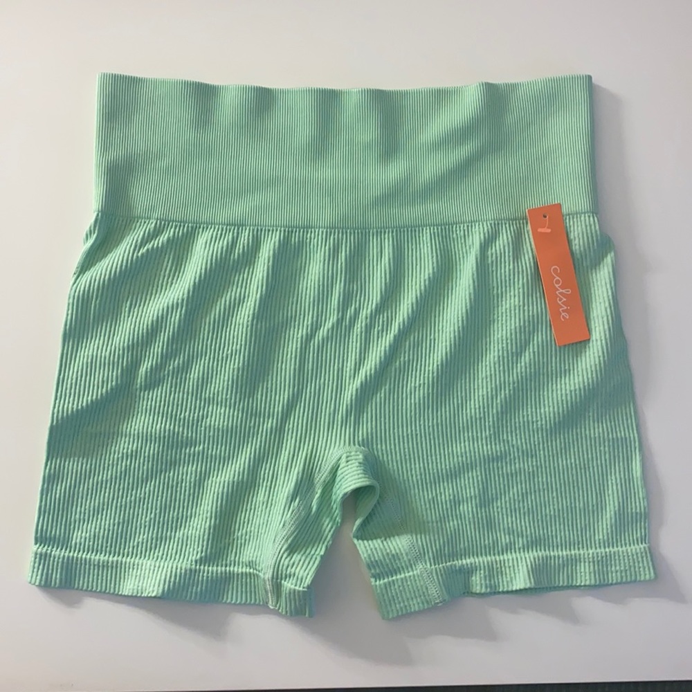 colsie gym shorts